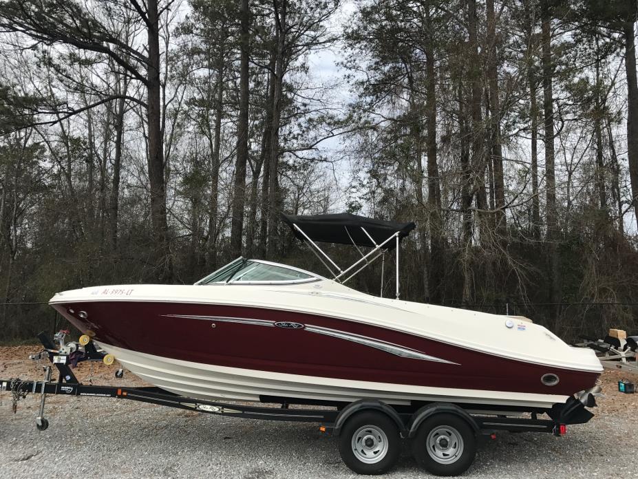 2007 Sea Ray 230 Select