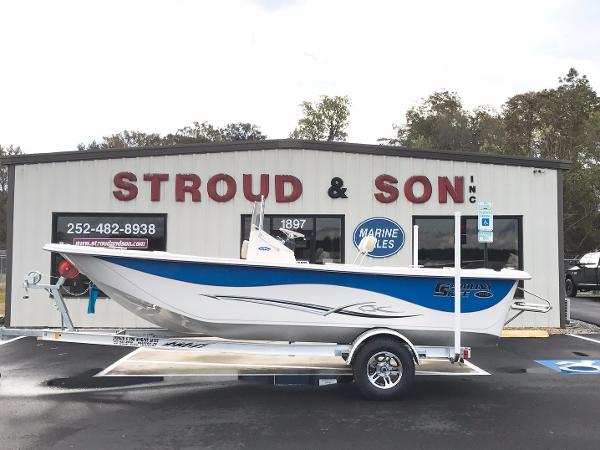 2017 Carolina Skiff 198 DLV