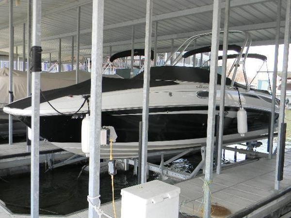 2009 Sea Ray 280 Sundeck