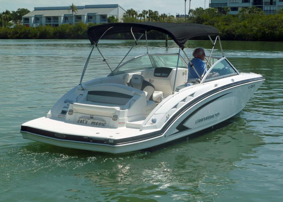 2011 Chaparral Sunesta 224