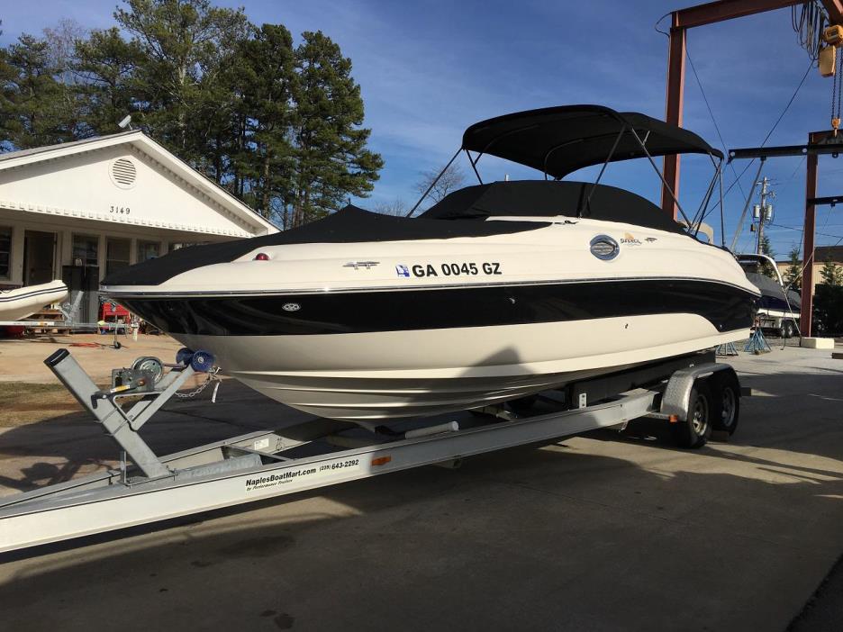 2003 Sea Ray 240 Sundeck