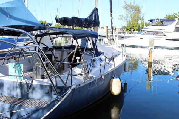 1988 Beneteau 411