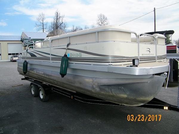 2004 Bennington 2275LX