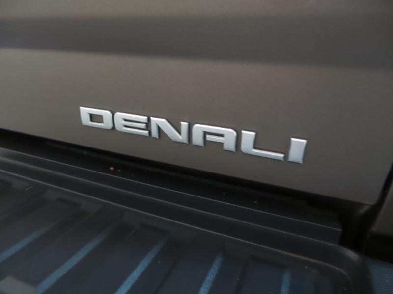 2015 GMC Sierra 3500HD Denali