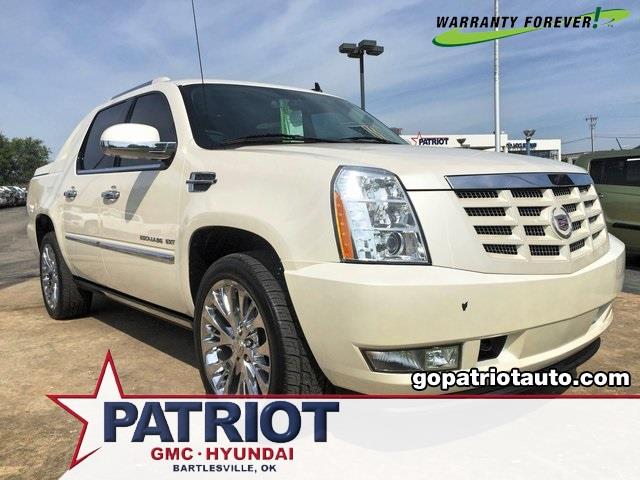 2011 Cadillac Escalade EXT Premium