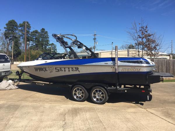 2013 Malibu 247 LSV Wakesetter