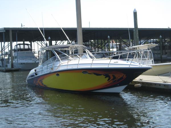 2005 38 Fountain Sport Fish Cruiser