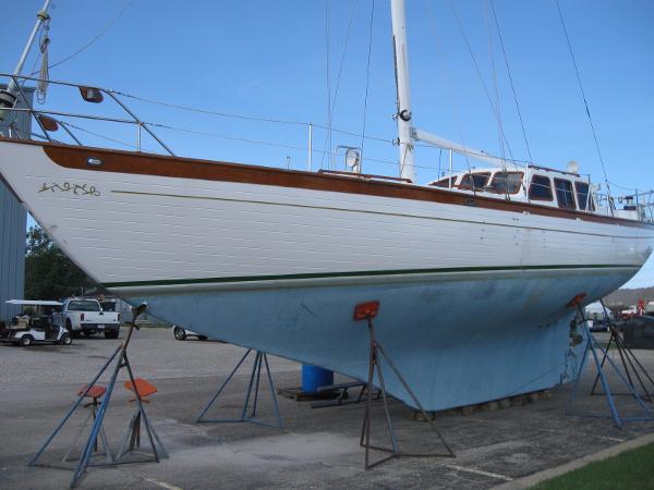 1981 Sei Yen 46 Pilot House Sloop