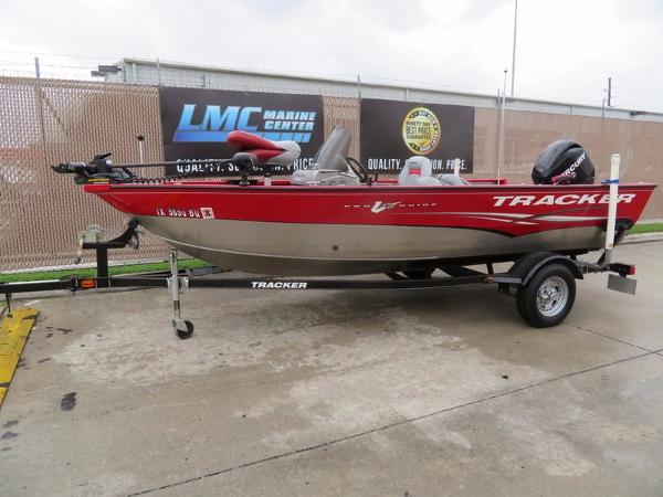 2012 TRACKER BOATS PRO V16 GUIDE