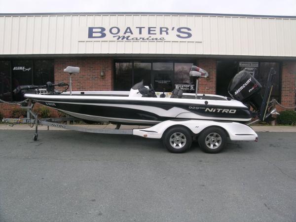 2004 Nitro 929 CDX SC