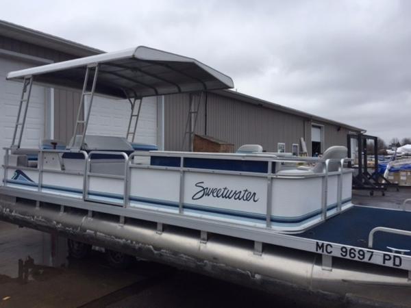 1991 Sweetwater 24ft