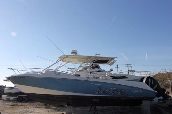 2008 Boston Whaler OUTRAGE