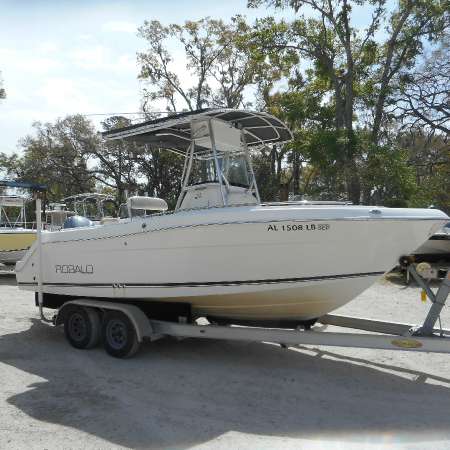 2004 Robalo R220