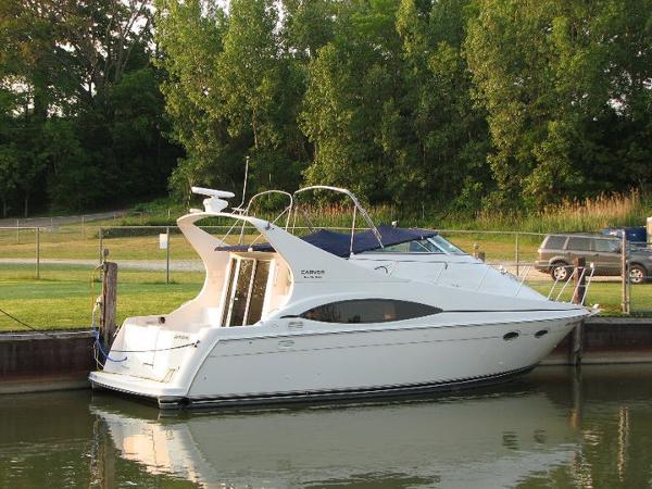 1998 Carver 350 Mariner