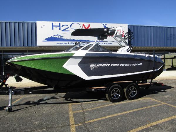 2017 Nautique Super Air Nautique G23