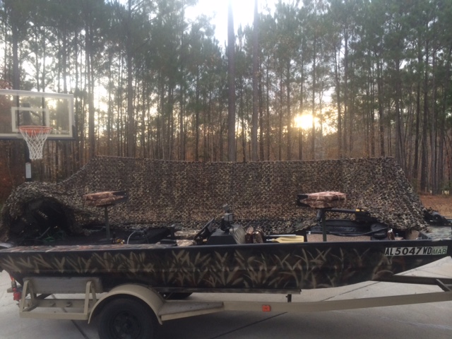 1986 Alumacraft Fishing Duck Boat