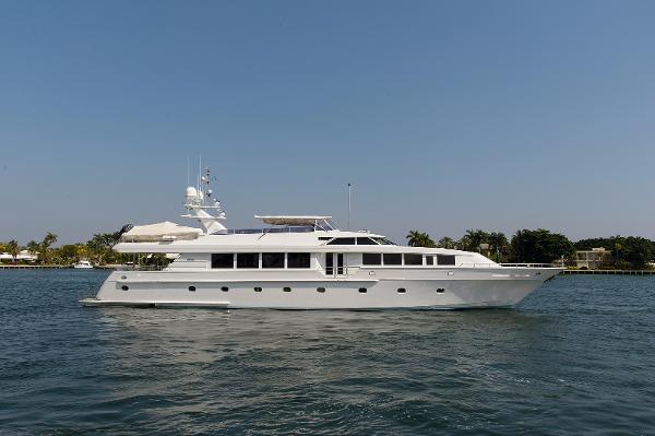 2001 Intermarine Motor Yacht