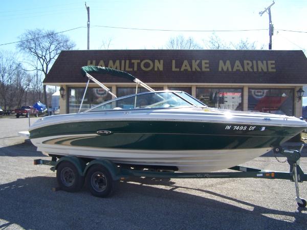 2001 Sea Ray 190 SIGNATURE