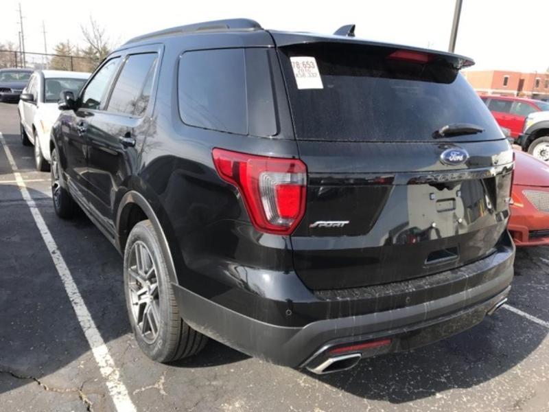 2016 Ford Explorer Sport