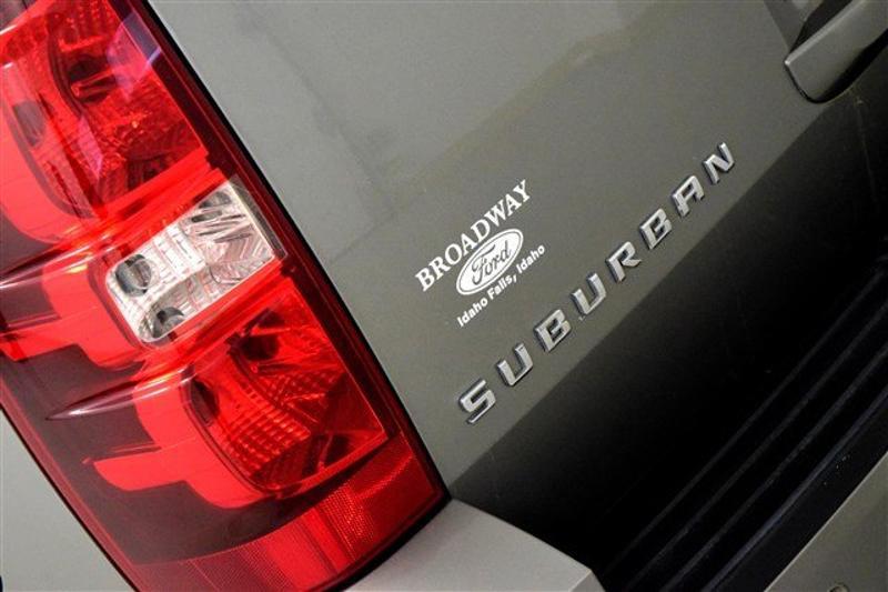 2007 Chevrolet Suburban LT 1500
