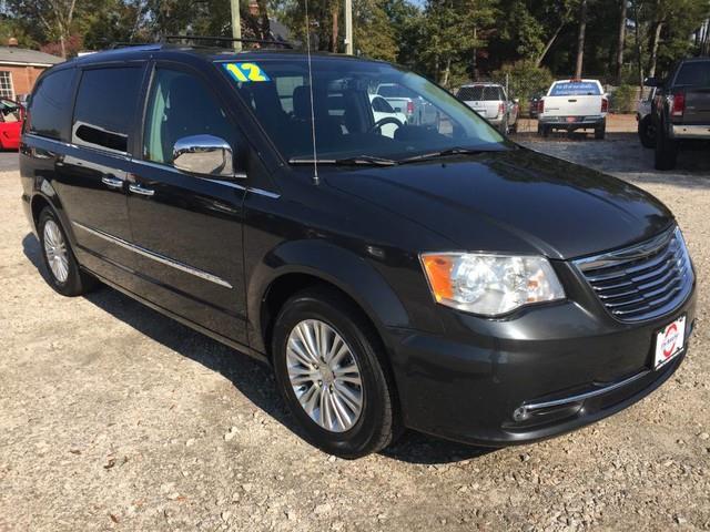 2012 Chrysler Town and Country Limited