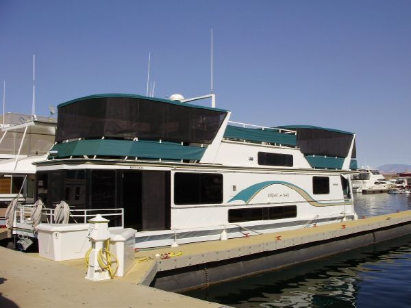 2000 Skipperliner Multi Owner Houseboat includes 4 weeks