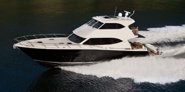 2017 Maritimo Yachts M62