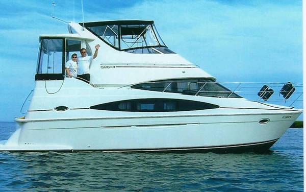 2003 Carver 366 Motor Yacht