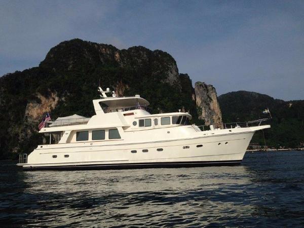 2009 Selene 66 Flybridge