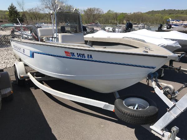 1995 Starcraft Mariner 190