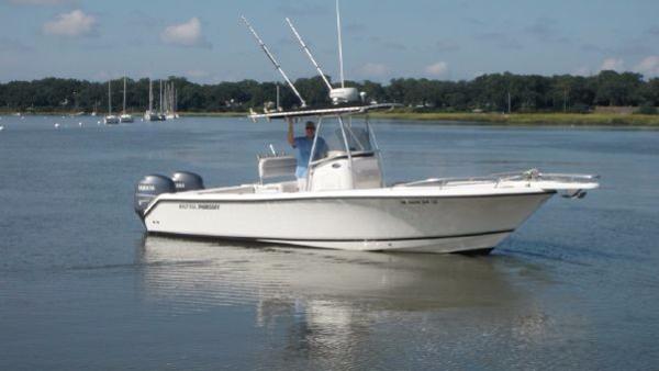 2006 Pursuit 2570 Center Console