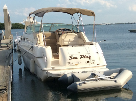 1999 Sea Ray Sundancer 270