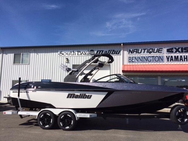 2017 Malibu Wakesetter 25 LSV