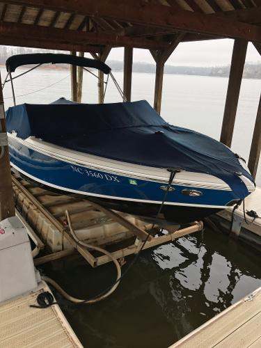 2013 Cobalt 220 Bowrider