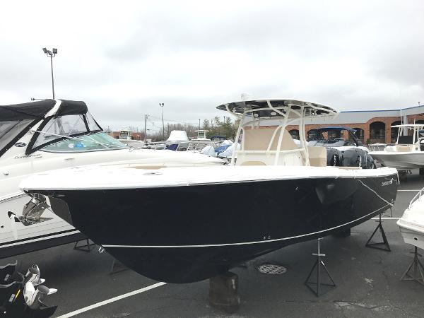 2017 Sailfish 320 Center Console