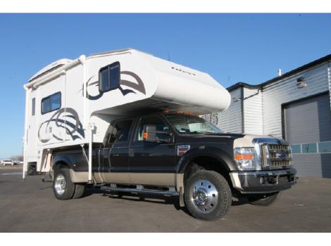 2008 Ford F450 Lariat with 2011 HOST EVEREST CAMPER