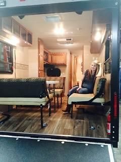 2015 WHITEWATER MODEL 827 TOYHAULER RV