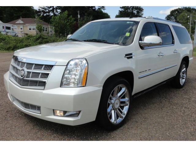 Cadillac : Escalade ESV AWD 6.2 22