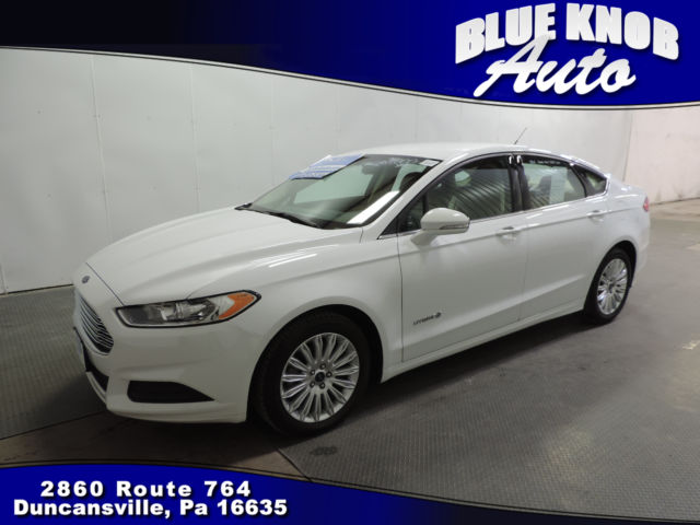 Ford : Fusion SE financing hybrid power seat parking sensors sync cd a/c alloys cruise white