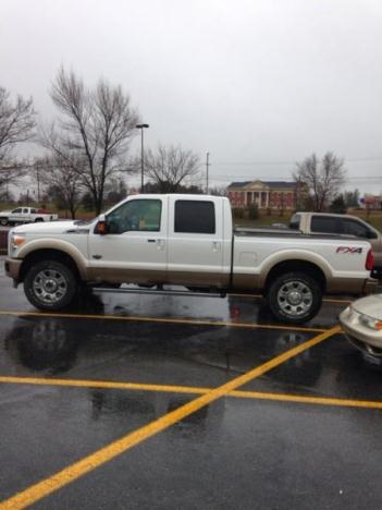 Ford F250 king ranch truck