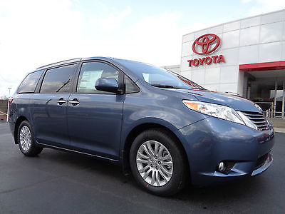 Toyota : Sienna XLE FWD 3.5L V6 Leather Power Doors Blue New 2015 Sienna XLE 3.5L V6 Rear Camera Heated Leather Sunroof Shoreline Blue