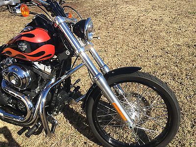 Harley-Davidson : Dyna 2013 dyna wide glide