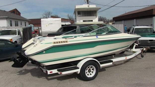 1990 Sea Ray 180 runabout ski boat, Louisville KY.