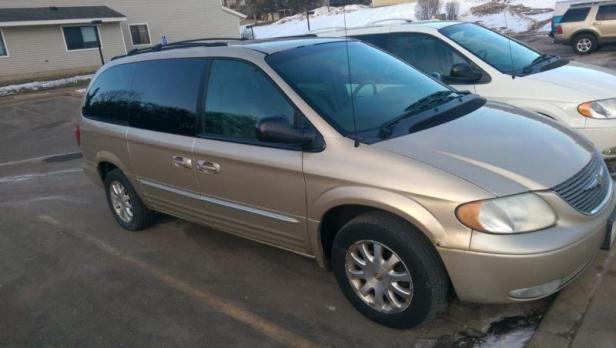 2001 Chrysler Town And Country Lxi Cars for sale