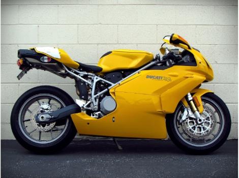 2004 Ducati SUPERBIKE 749 S