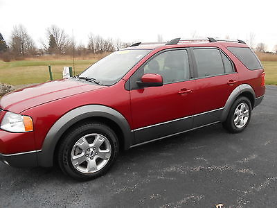 Ford : Other SEL 2005 ford freestyle sel wagon 4 door 3.0 l
