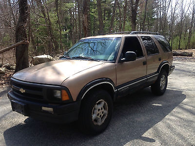 Chevrolet : Blazer 4x4 SUV 1996 chevy blazer 4 x 4 automatic cheap transportation 875.00 buy it now