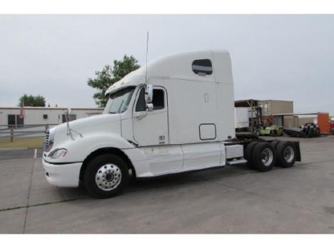 2006 FREIGHTLINER COLUMBIA CL12084ST