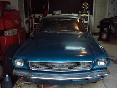 Ford : Mustang Base Coupe 2 door 1966 ford mustang coupe