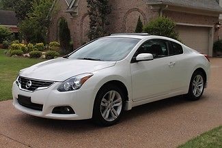 Nissan : Altima 2.5 S Coupe Premium Pkg Perfect Carfax  Heated Leather Seats Moonroof Premium Package